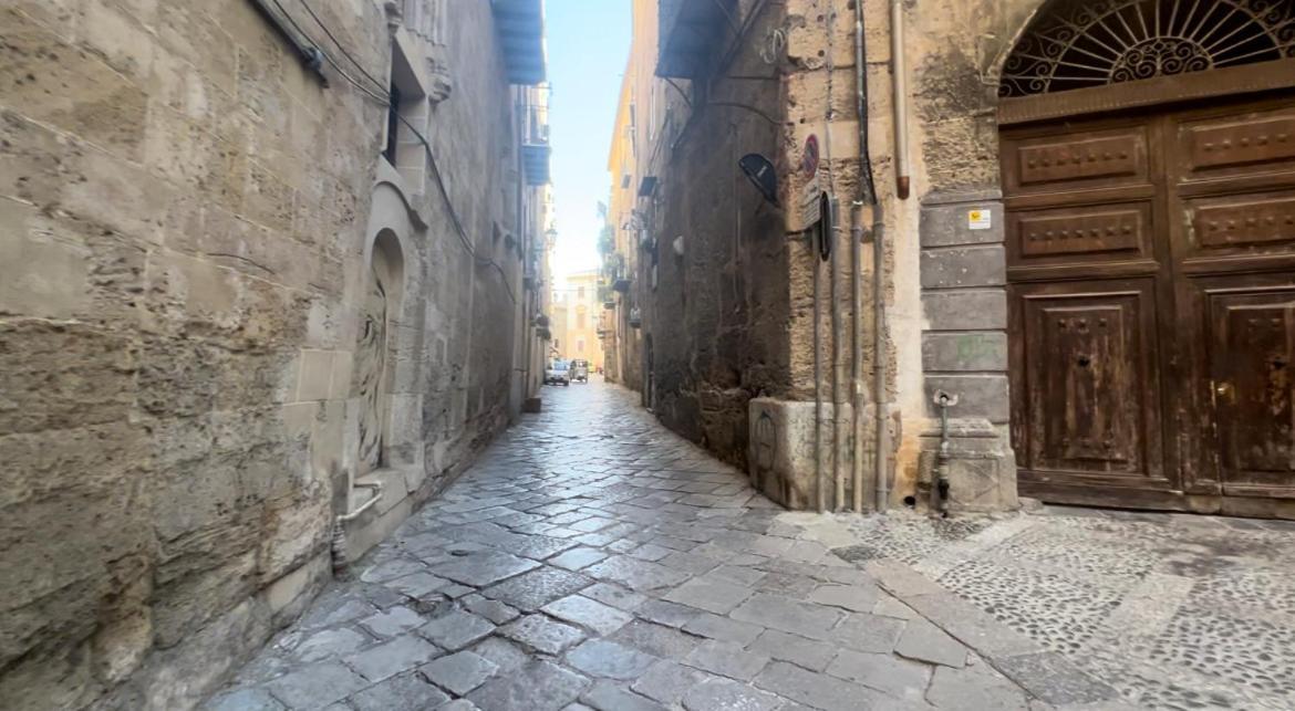 Albergheria Little Home Palermo Buitenkant foto