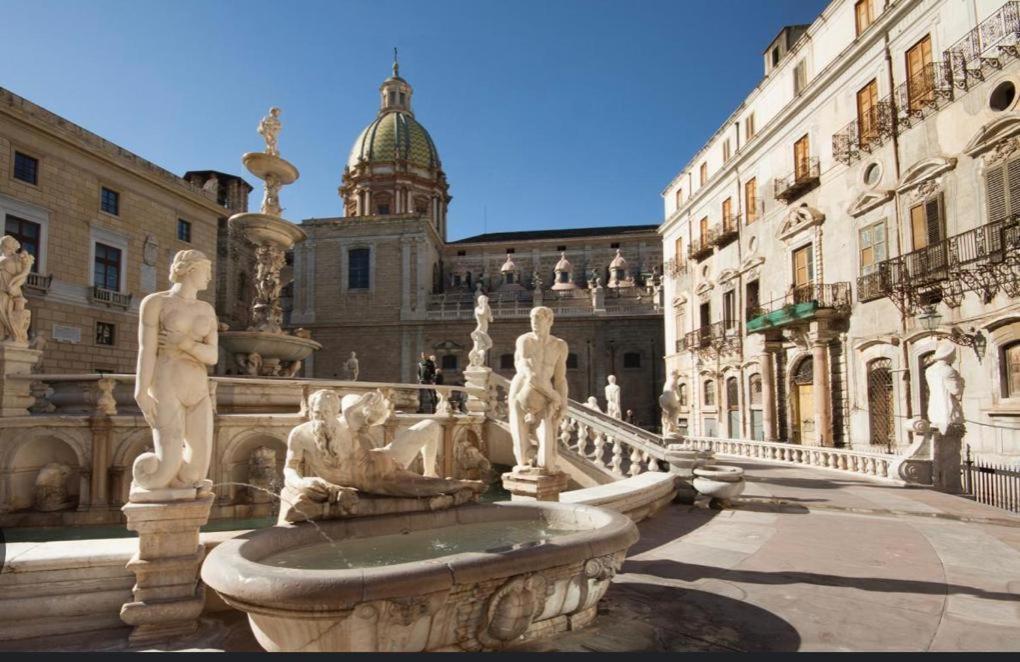 Albergheria Little Home Palermo Buitenkant foto